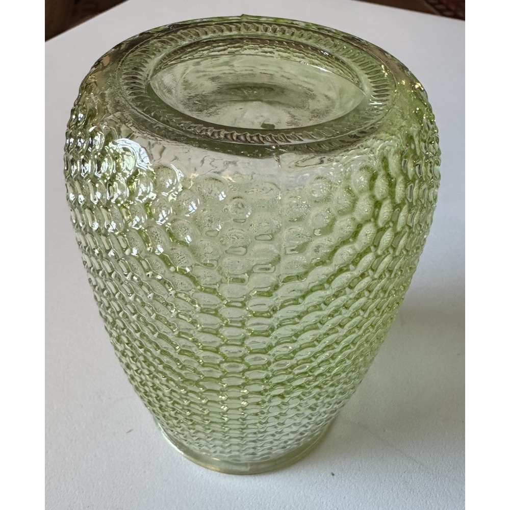 Vintage Glass Honeycomb Vase Green MCM 6 x 4" Hobnail Display Jar or For Flowers - Picture 2 of 6